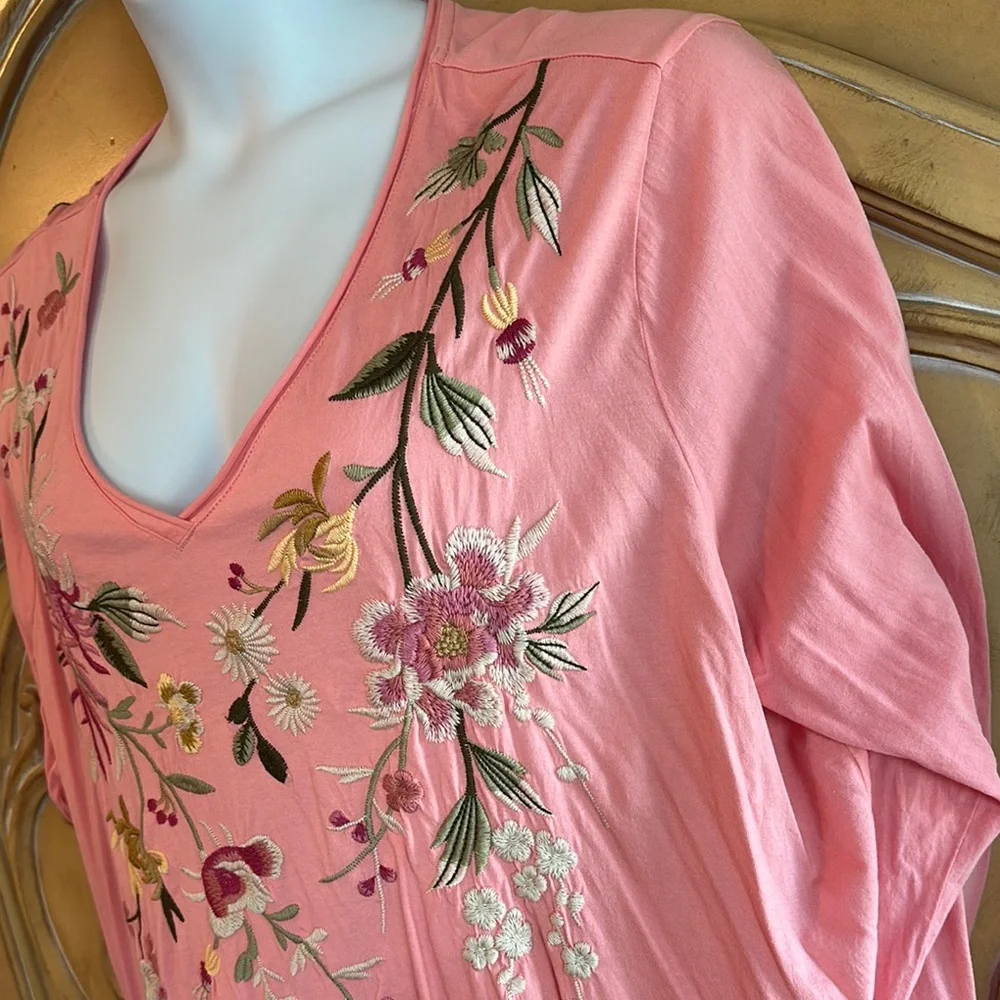 Johnny Was peachy Pink Embroidered Tee - Picture 3 of 11